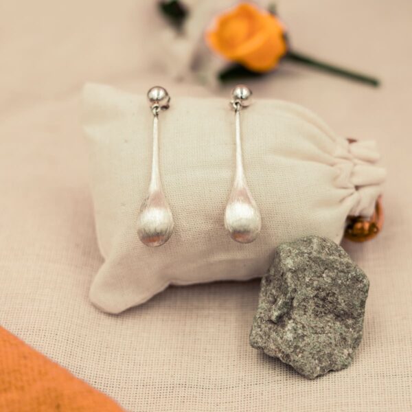 Aretes-Aretes modelo Gota Plata 950-Oro-Inca-Joyeria